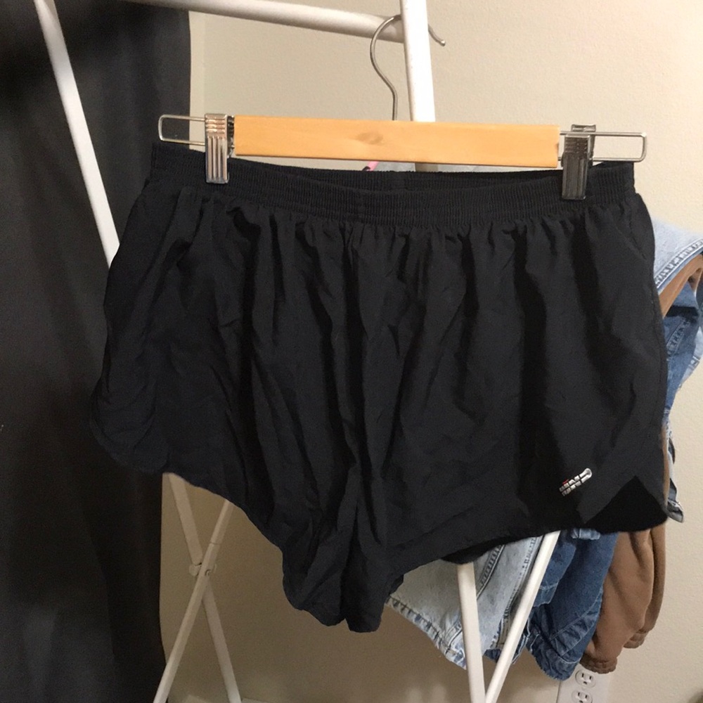 ATHLETIC SHORTS
